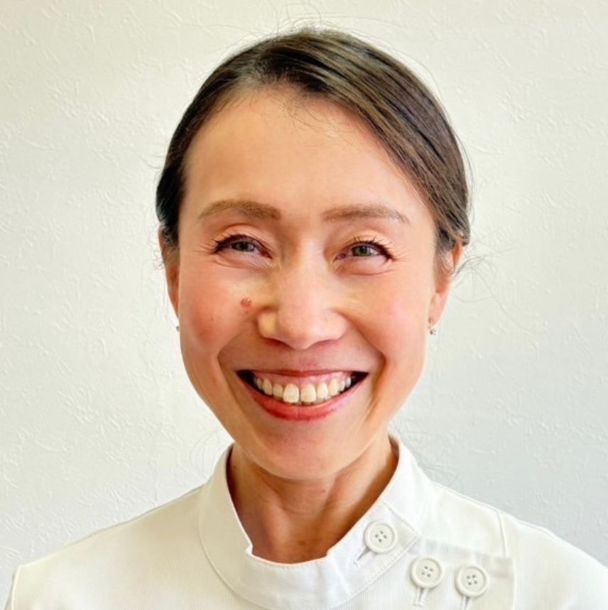 施術者の宮川あやこ